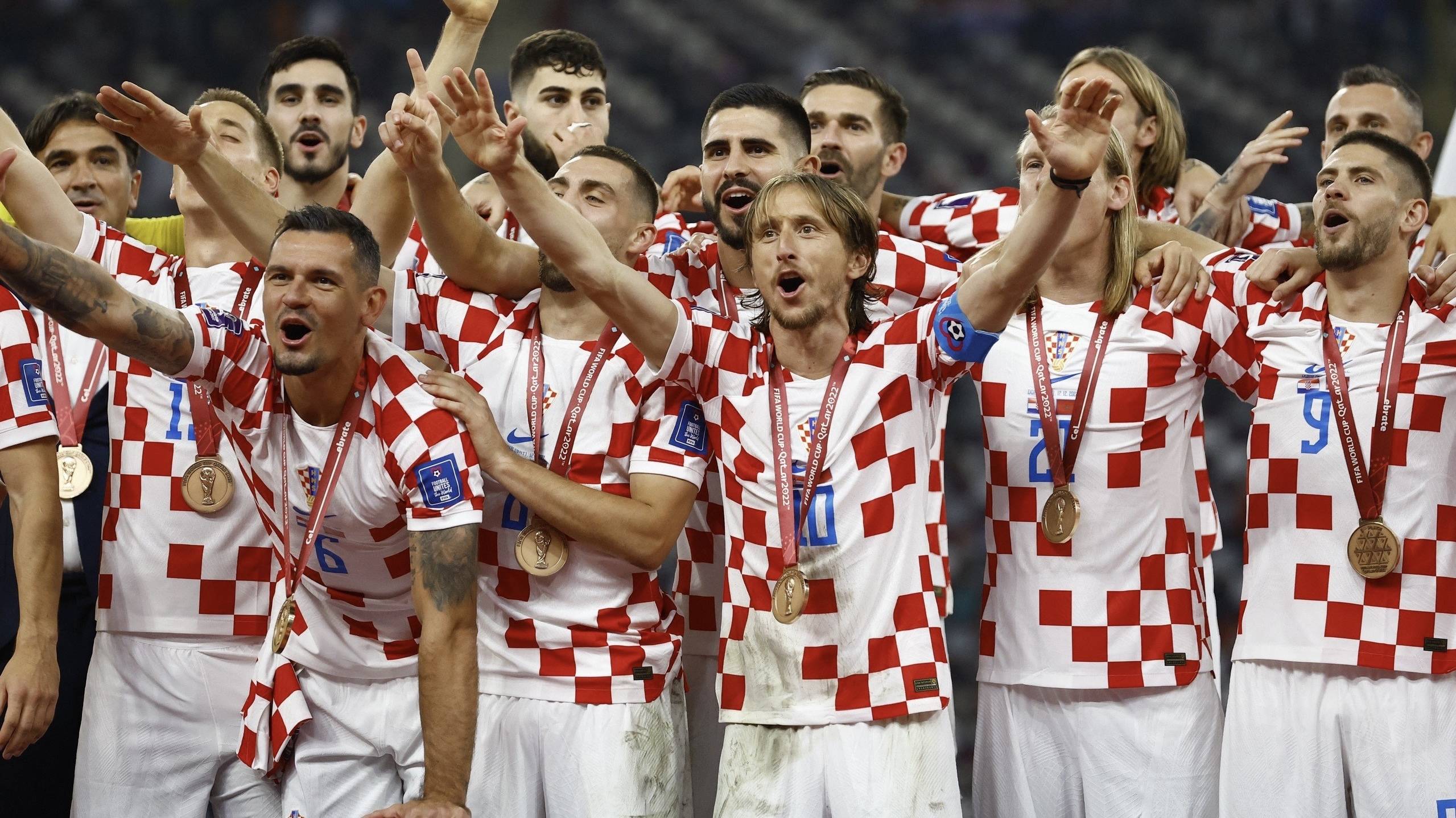 aoa体育体育app下载-包含克罗地亚队晋级欧锦赛强，展现强大实力的词条