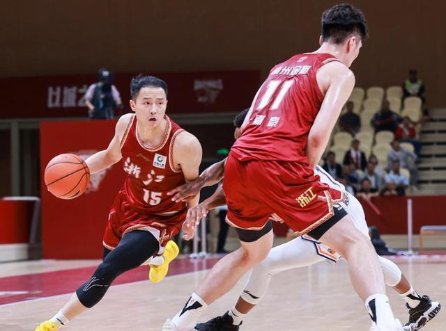 关于浙江排头秀展：双外援爆发横扫，信心满满取胜的信息