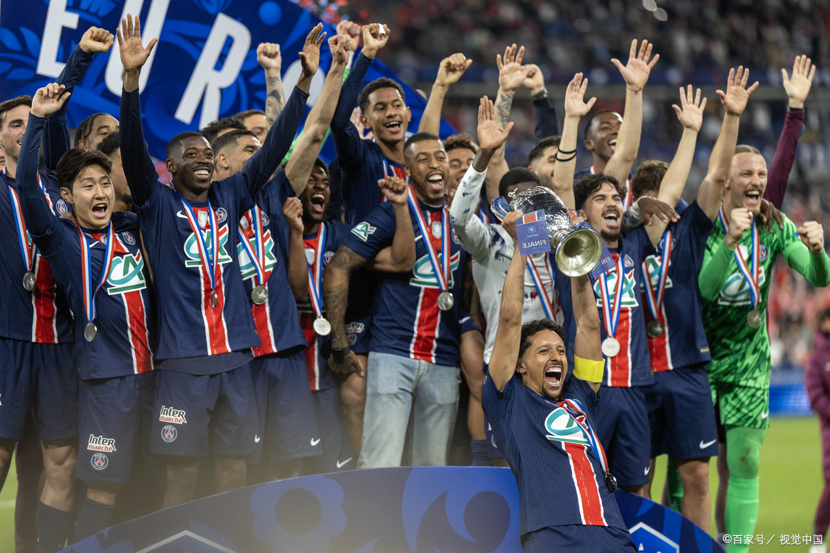 巴黎圣日耳曼传控精湛,助球队掌握比赛 巴黎圣日耳曼传控精湛,助球队掌握比赛