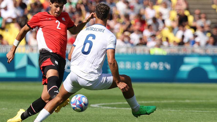 墨西哥代表团锋芒毕露,摘得桂冠 墨西哥代表团锋芒毕露,摘得桂冠