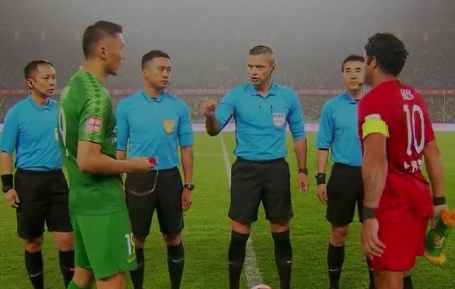 中超裁判技术升级，视频助理裁判系统投入使用