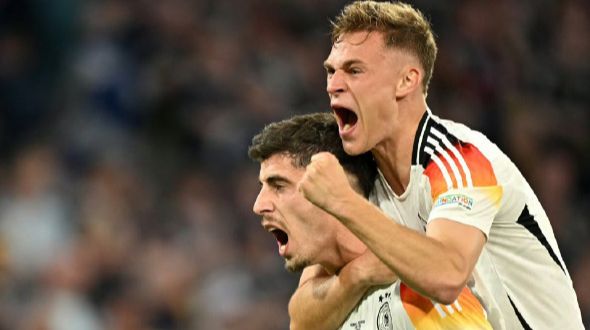 包含斯洛伐克难以阻挡对手攻势，败局已定的词条