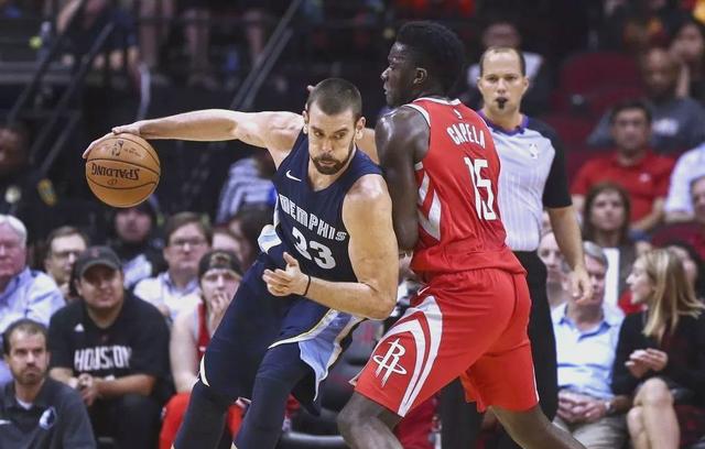 aoa体育体育登录-顶级球队角逐，精彩瞬间层出不穷的简单介绍