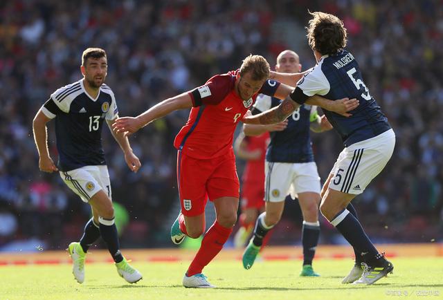 aoa体育体育官方入口-英格兰队在比赛中逆转战胜苏格兰队