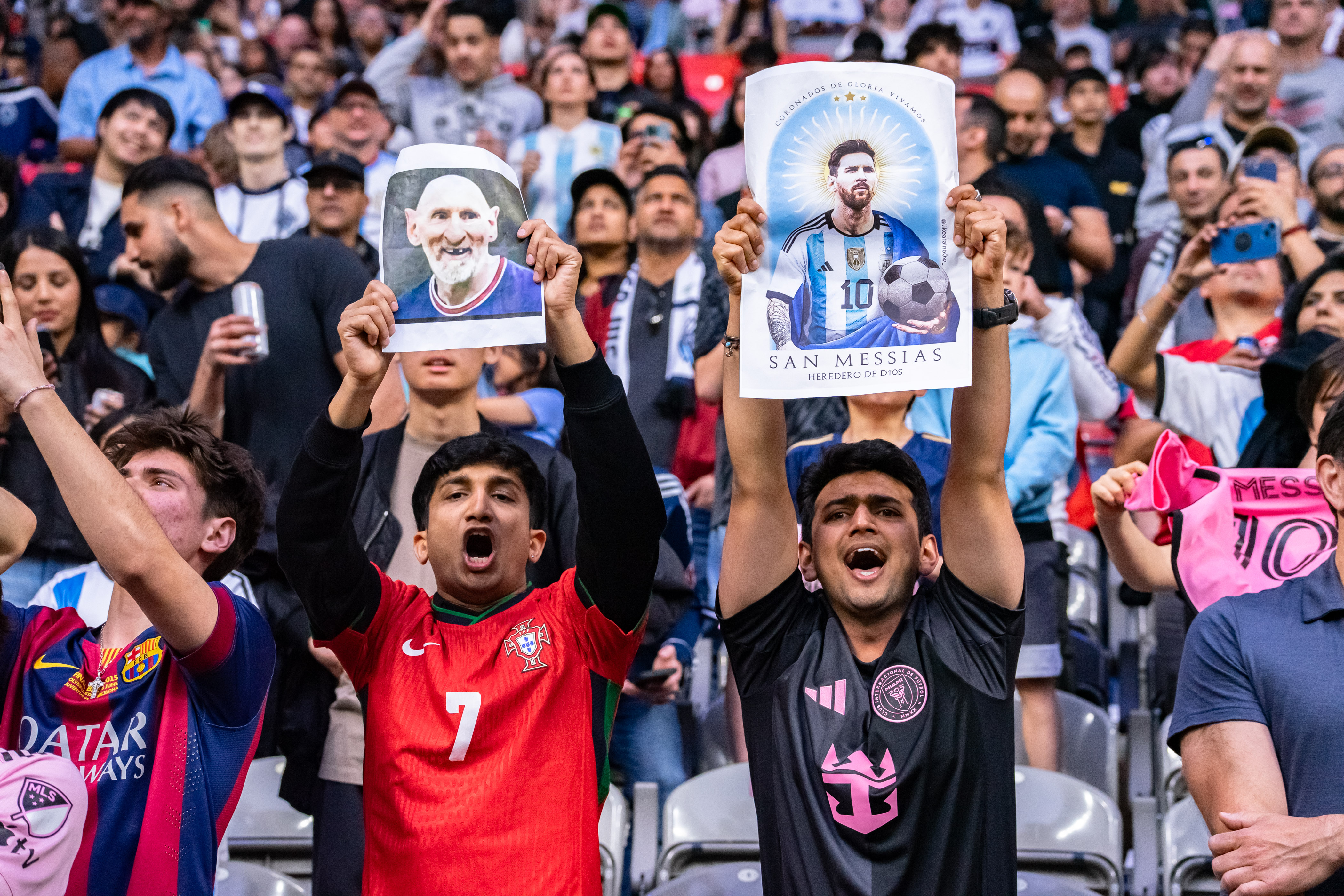 aoa体育体育在线-法国客场不敌葡萄牙，小组领先被超越