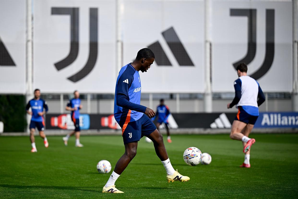 aoa体育体育app-热那亚主场不敌尤文图斯，遭遇三连败的简单介绍