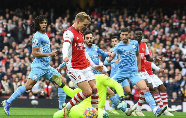 关于斯托克城客场战平伯恩利,难求胜绩的信息 关于斯托克城客场战平伯恩利,难求胜绩的信息