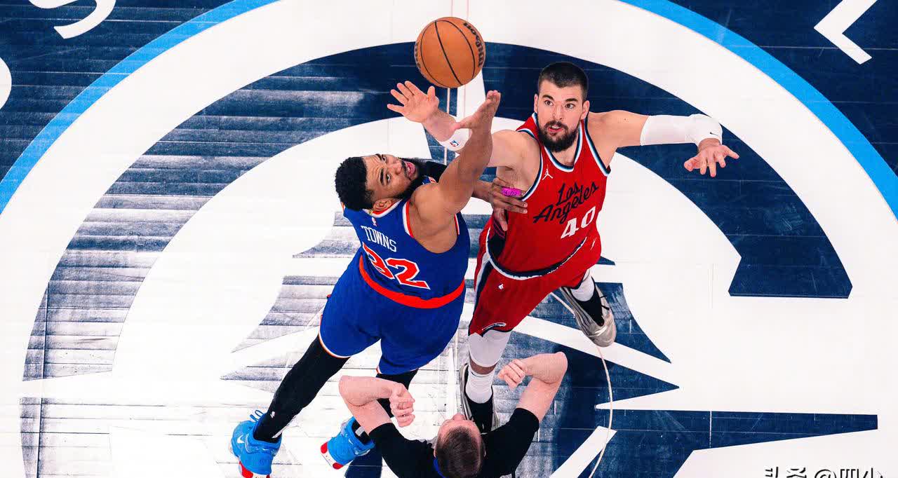 aoa体育体育app下载-快船大胜国王，豪取两连胜！