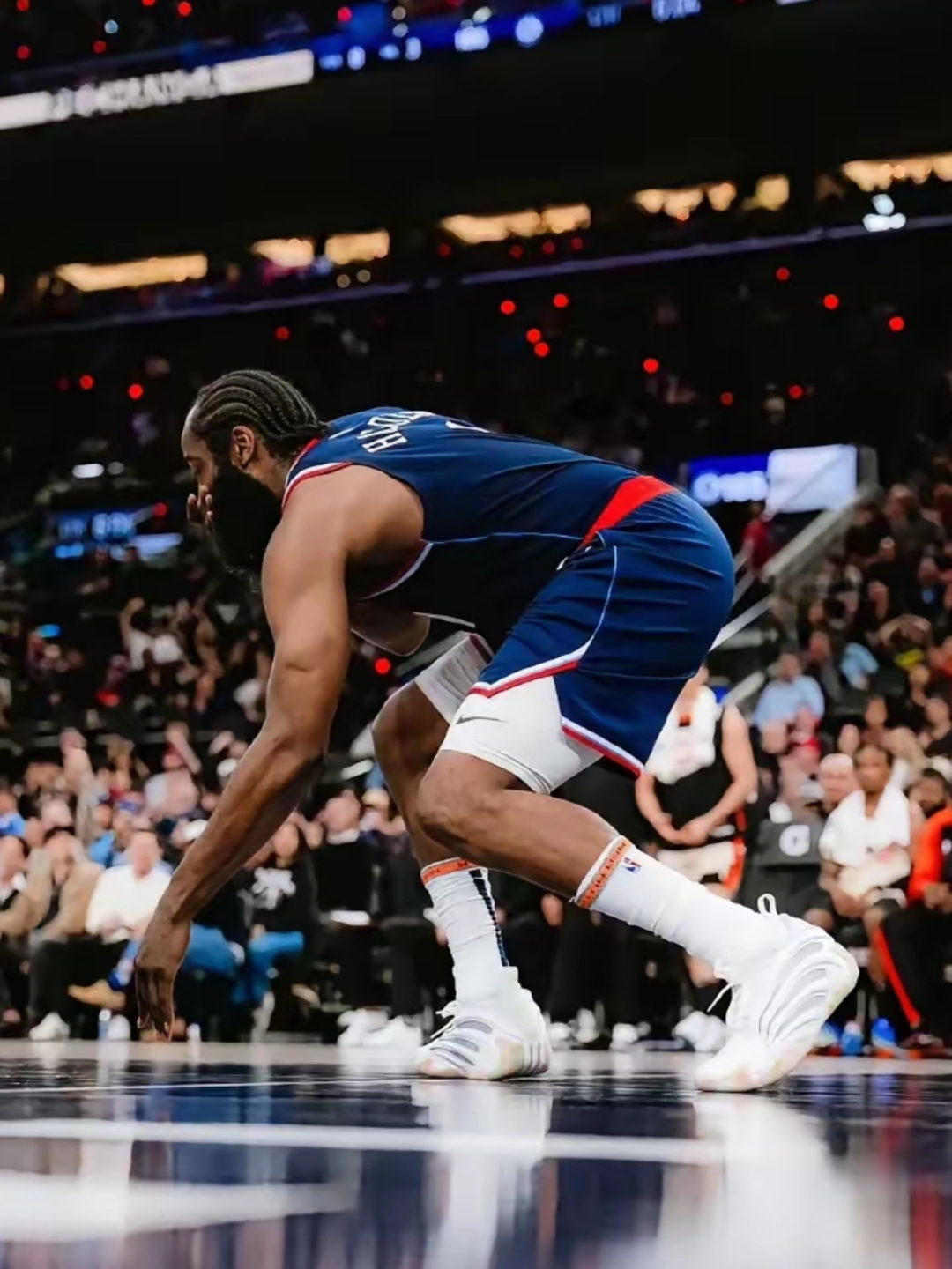 火箭不敌雄鹿,哈登砍下30分全然无用的简单介绍 火箭不敌雄鹿,哈登砍下30分全然无用的简单介绍