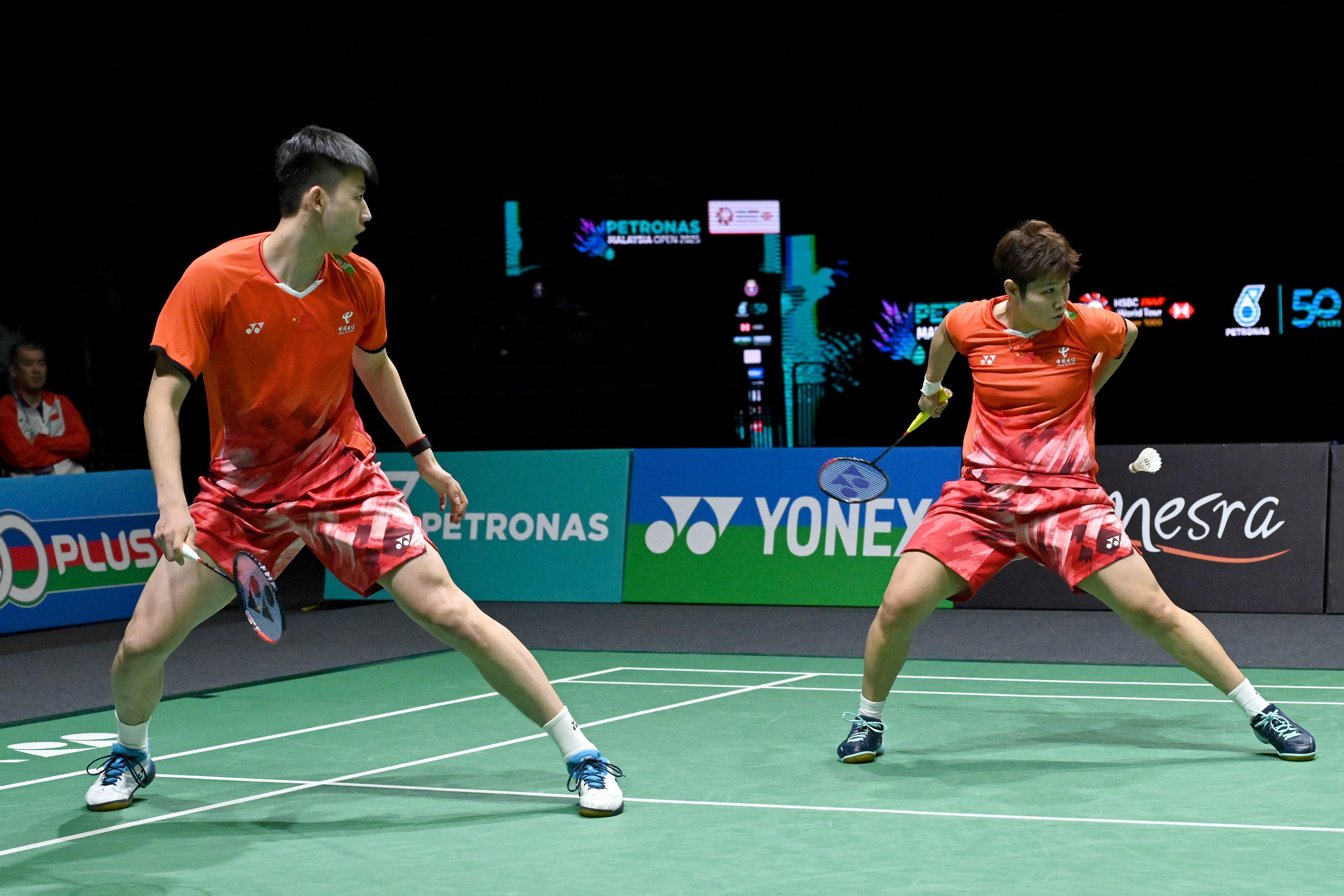 关于竞技场上选手们快意淋漓，金银铜牌在望的信息